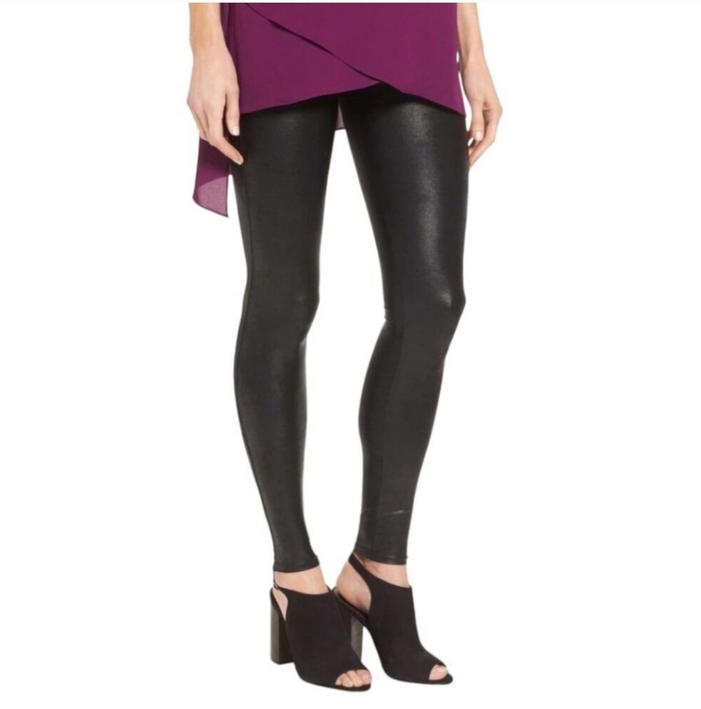 SPANX Sara Blakely Black Faux Leather coated Leggings sz medium